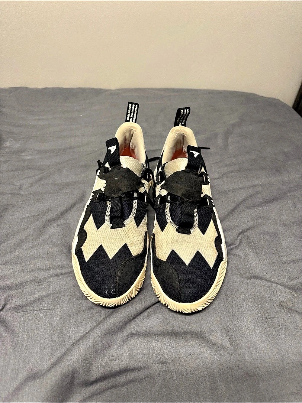 Adidas Trae Young 1 So Def Recordings Sneakers Black & White